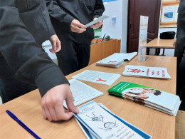 Медики провели профилактические встречи с молодежью