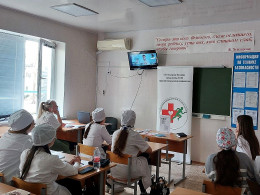 Профилактическое занятие "Как сохранить репродуктивное здоровье" со студентами Анапского филиала Новороссийского медицинского колледжа