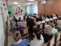 В учреждениях образования города-курорта прошли родительские собрания на тему «Службы, которые вам помогут» В учреждениях образования города-курорта прошли родительские собрания на тему «Службы, которые вам помогут»