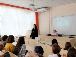 Анапские студенты узнали, как наркотики приводят к ВИЧ-инфекции и гепатиту С Анапские студенты узнали, как наркотики приводят к ВИЧ-инфекции и гепатиту С