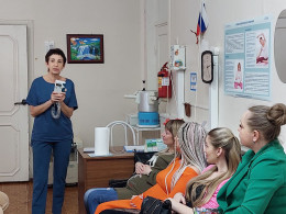 Подарки и приятные встречи ожидали будущих мам в женской консультации Подарки и приятные встречи ожидали будущих мам в женской консультации
