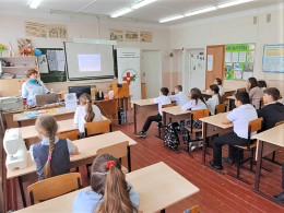 835 школьников посетили профилактические занятия 