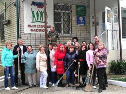 Сотрудники городской больницы Анапы приняли участие во Всероссийском субботнике Сотрудники городской больницы Анапы приняли участие во Всероссийском субботнике