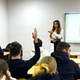 Студенты и школьники узнали больше о профилактике неинфекционных заболеваний Студенты и школьники узнали больше о профилактике неинфекционных заболеваний