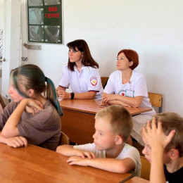 Специалисты здравоохранения проводят встречи с юными анапчанами Специалисты здравоохранения проводят встречи с юными анапчанами