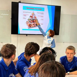 Сотрудники Городской больницы Анапы провели встречи со школьниками и студентами Сотрудники Городской больницы Анапы провели встречи со школьниками и студентами