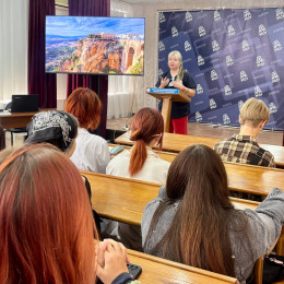 Сотрудники Горбольницы провели встречи с молодежью Анапы Сотрудники Горбольницы провели встречи с молодежью Анапы