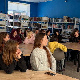 Сотрудники Горбольницы провели встречи со школьниками и студентами Сотрудники Горбольницы провели встречи со школьниками и студентами
