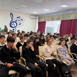 Медики провели профилактические и профориентационные встречи с молодежью города Медики провели профилактические и профориентационные встречи с молодежью города