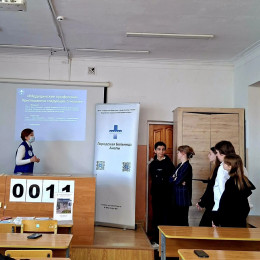 Профилактика зависимостей и ориентир на профессию: специалисты Городской больницы Анапы встретились со школьниками